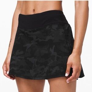 NWOT Lululemon pace rival skirt camo size 8 TALL